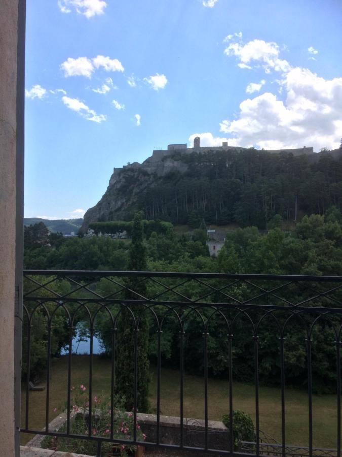 Chateau De La Cazette Систерон Экстерьер фото